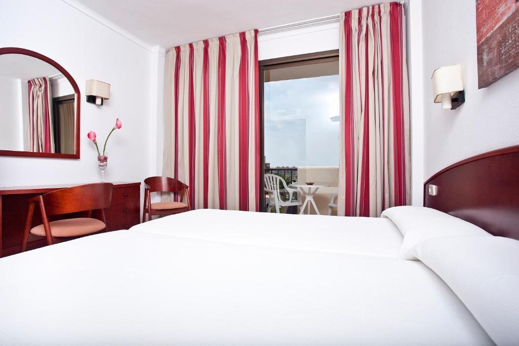 Hotel Santa Maria Playa Cala Millor  Δωμάτιο φωτογραφία